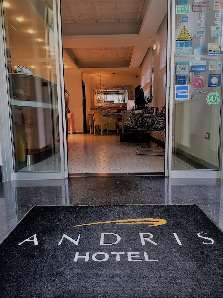 Andris Hotel Ercolano Buitenkant foto