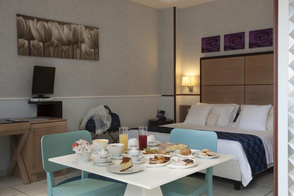 Andris Hotel Ercolano Buitenkant foto