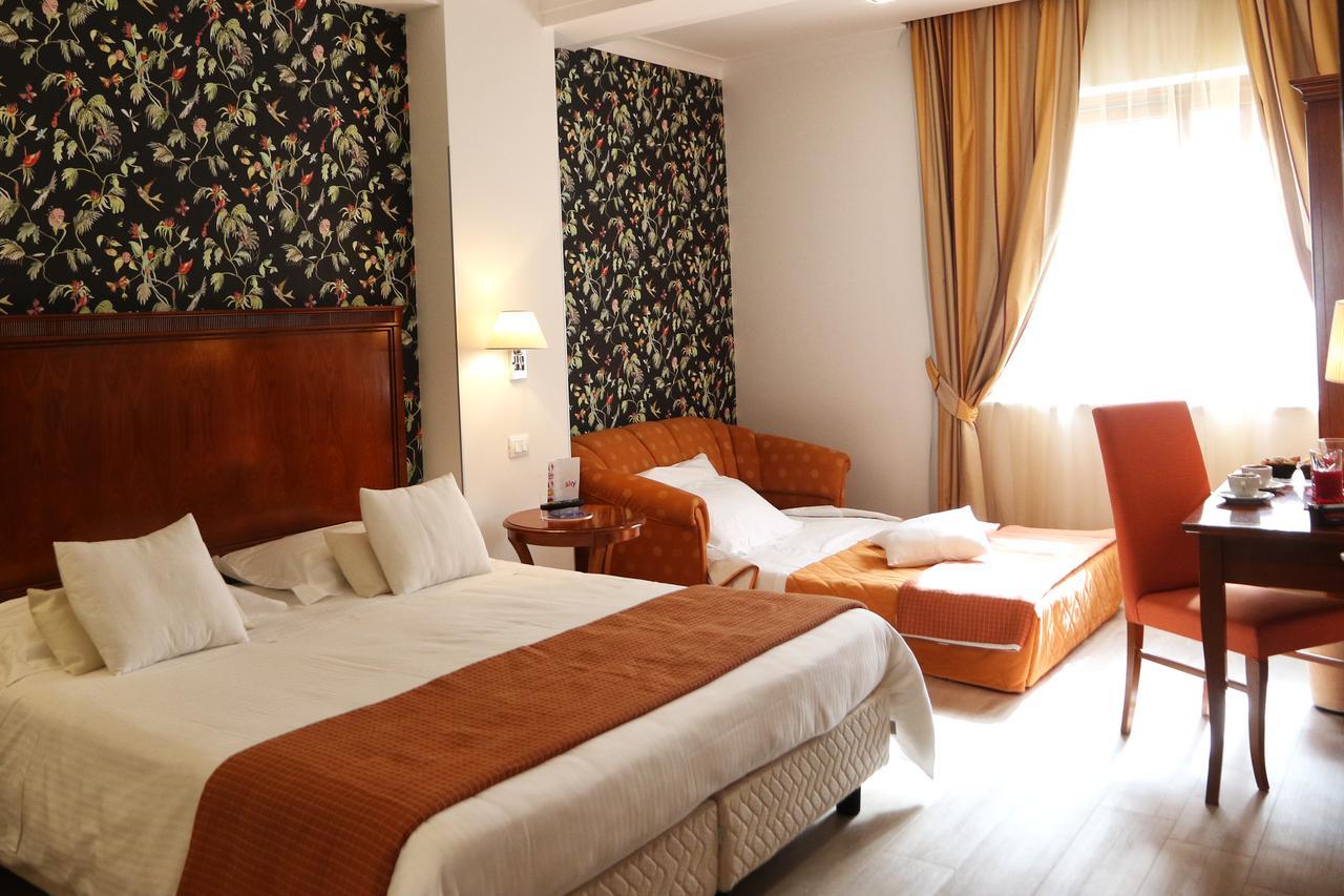 Andris Hotel Ercolano Buitenkant foto