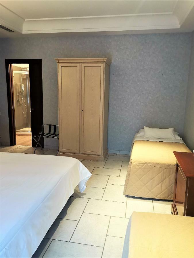 Andris Hotel Ercolano Buitenkant foto